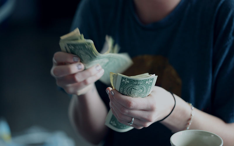 5 Easiest ways - How to Earn Money Online - Kenkarlo.com